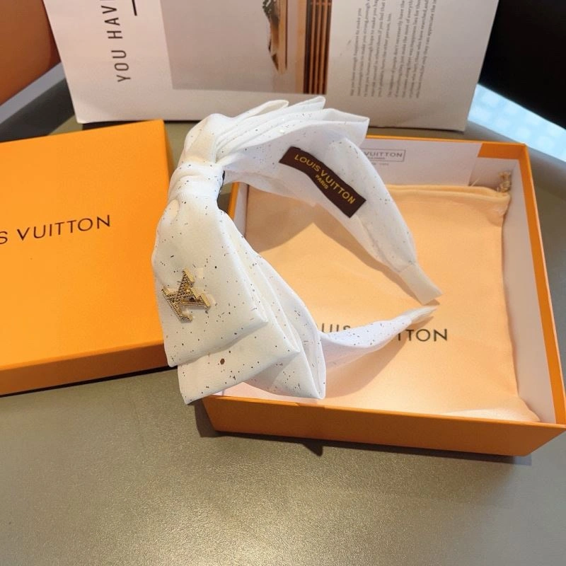 Sophisticated Louis Vuitton Hair Hoop 263506