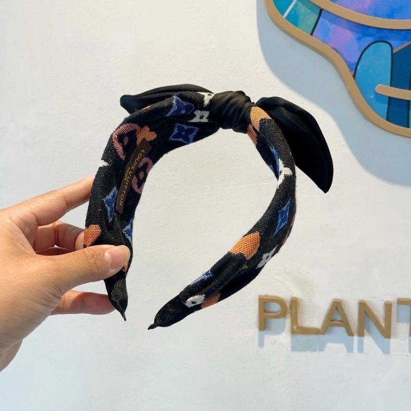Functional Louis Vuitton Hair Hoop 263500