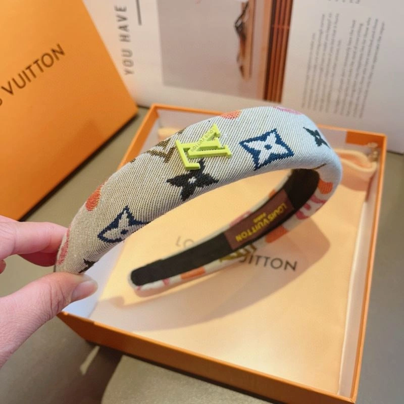 Versatile Louis Vuitton Hair Hoop 263517