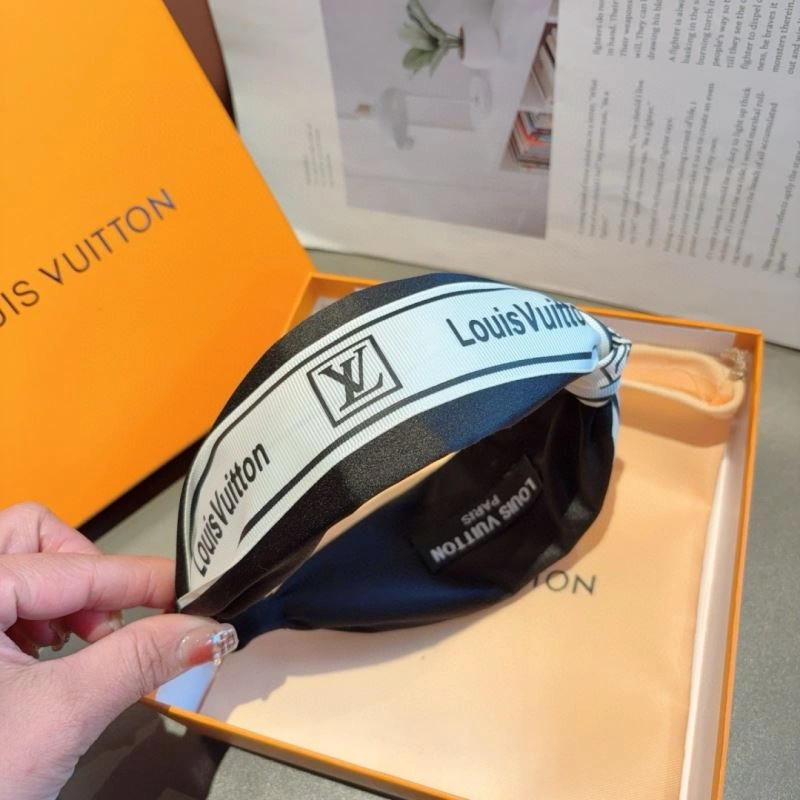 Cozy Louis Vuitton Hair Hoop 263503