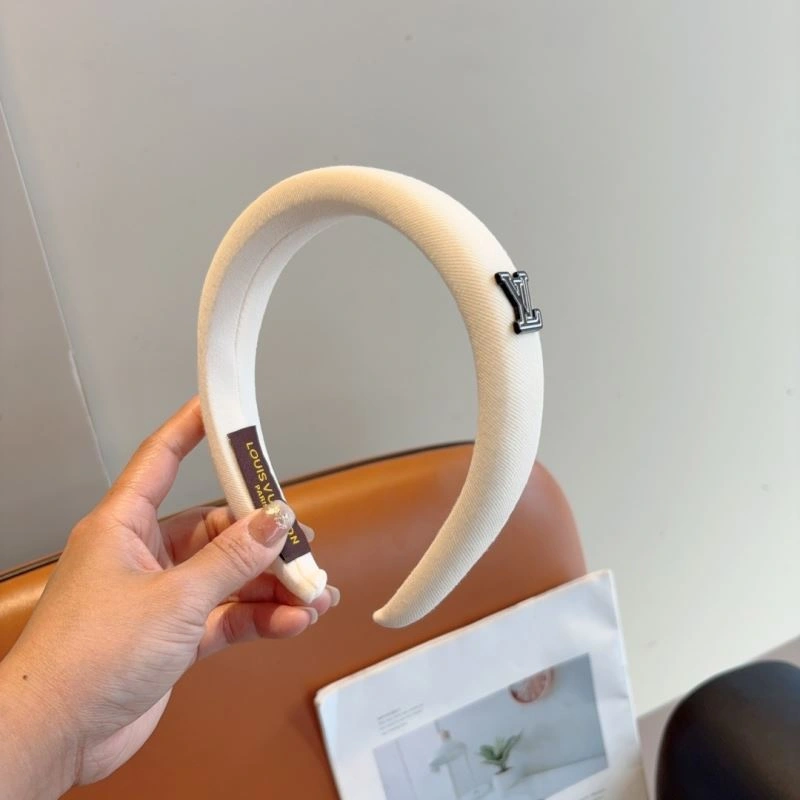 Tailored Louis Vuitton Hair Hoop 262998