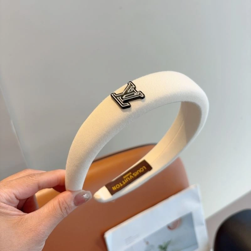 Tailored Louis Vuitton Hair Hoop 262998