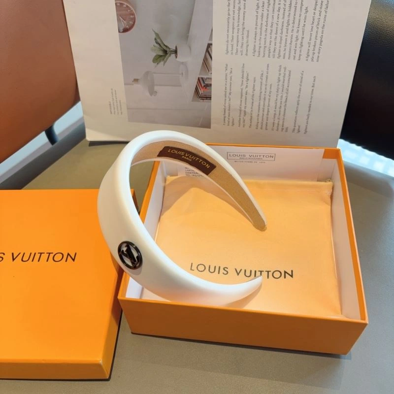 Sporty Louis Vuitton Hair Hoop 262987