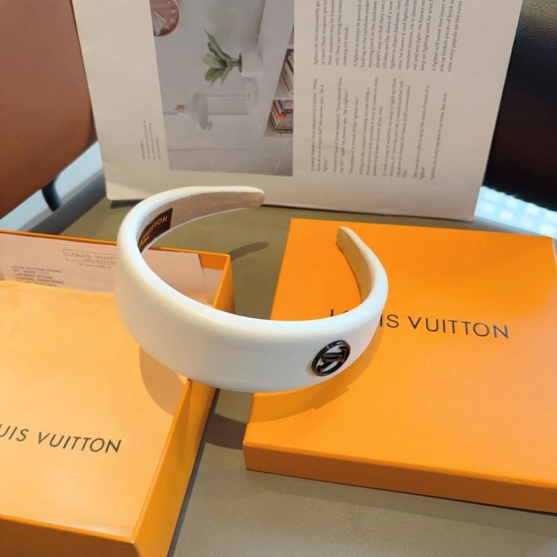 Sporty Louis Vuitton Hair Hoop 262987