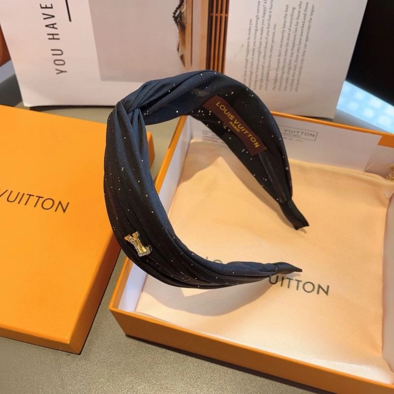 Louis Vuitton Hair Hoop UrbanChic 262939