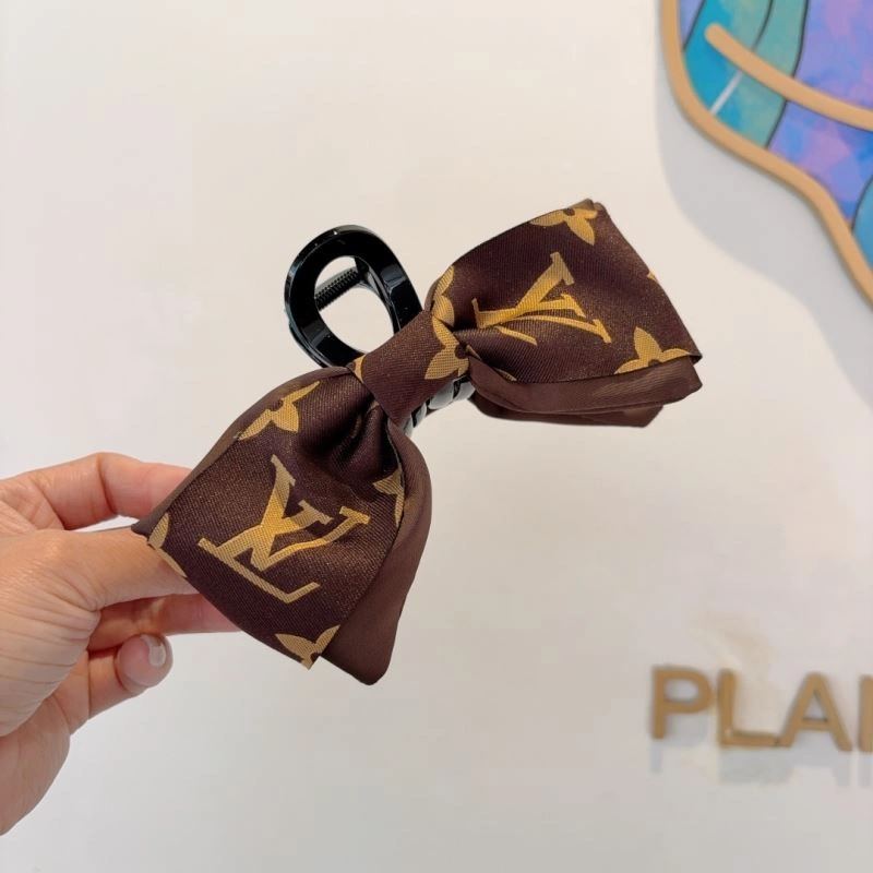 Soft Louis Vuitton Hair Hoop 262935