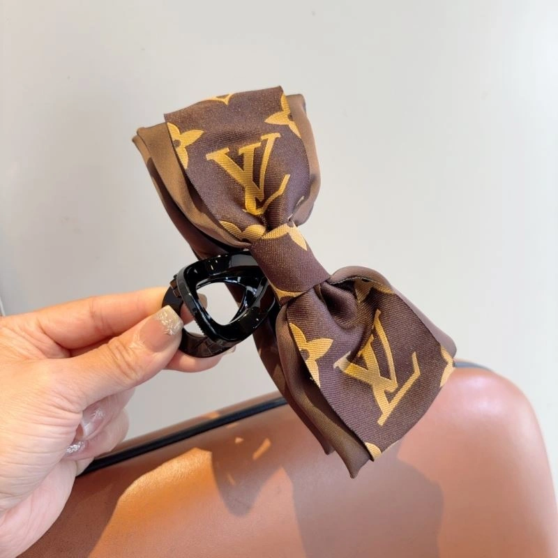 Soft Louis Vuitton Hair Hoop 262935