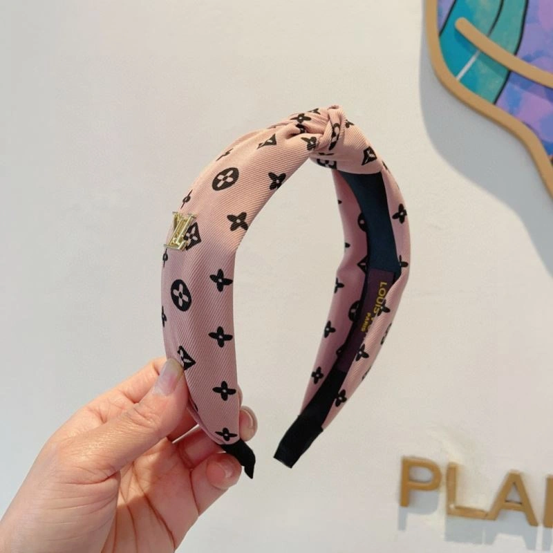 Compact Louis Vuitton Hair Hoop 262932
