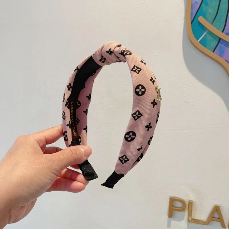 Compact Louis Vuitton Hair Hoop 262932