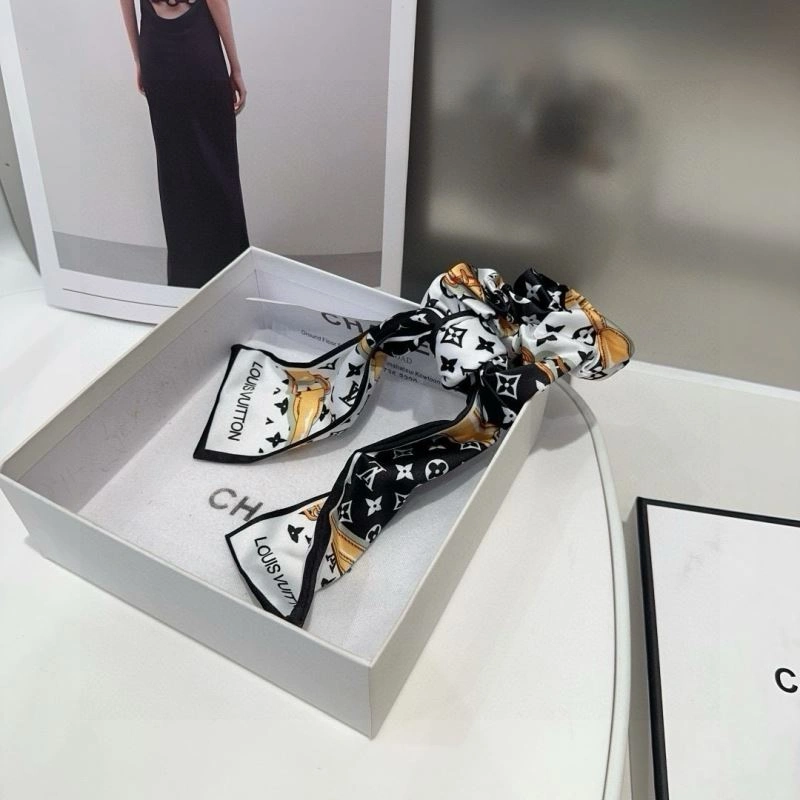 Lightweight Louis Vuitton Hair Hoop 264094