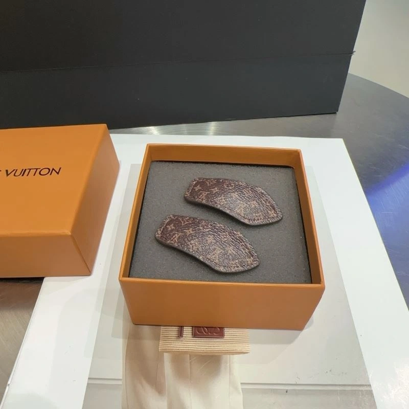 Sustainable Louis Vuitton Hair Hoop 264116