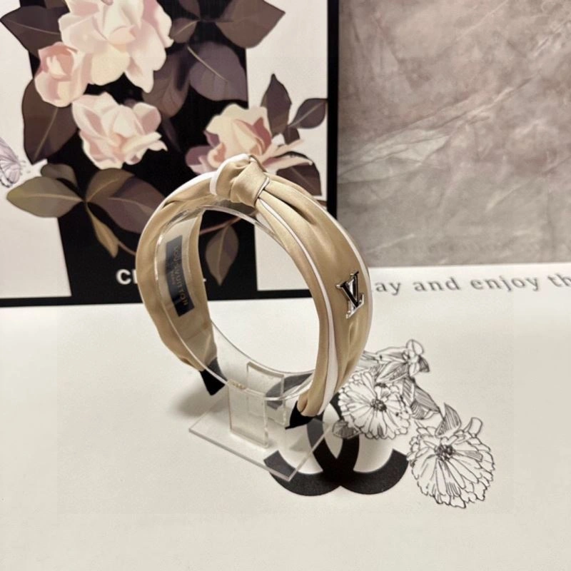 WellDesigned Louis Vuitton Hair Hoop 264070