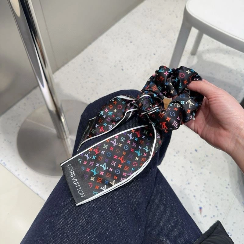 Louis Vuitton Hair Hoop TimelessDesign 264072