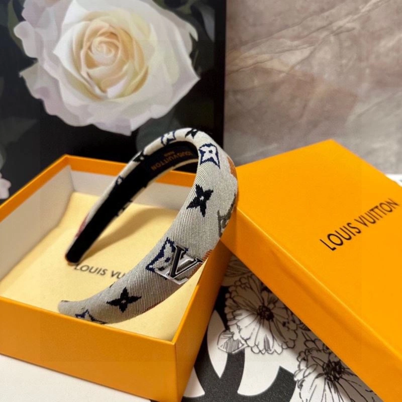 Louis Vuitton Hair Hoop FashionForward 264065