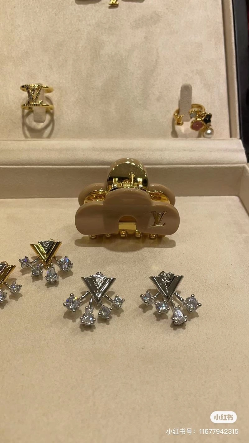 Reliable Louis Vuitton Hairpins 250567