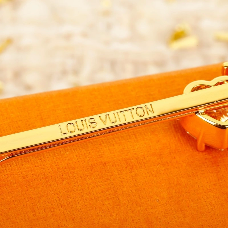 Louis Vuitton Hairpins Resilient 247927