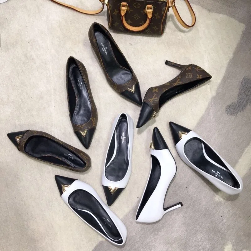Louis Vuitton Heeled Shoes Contemporary 32380