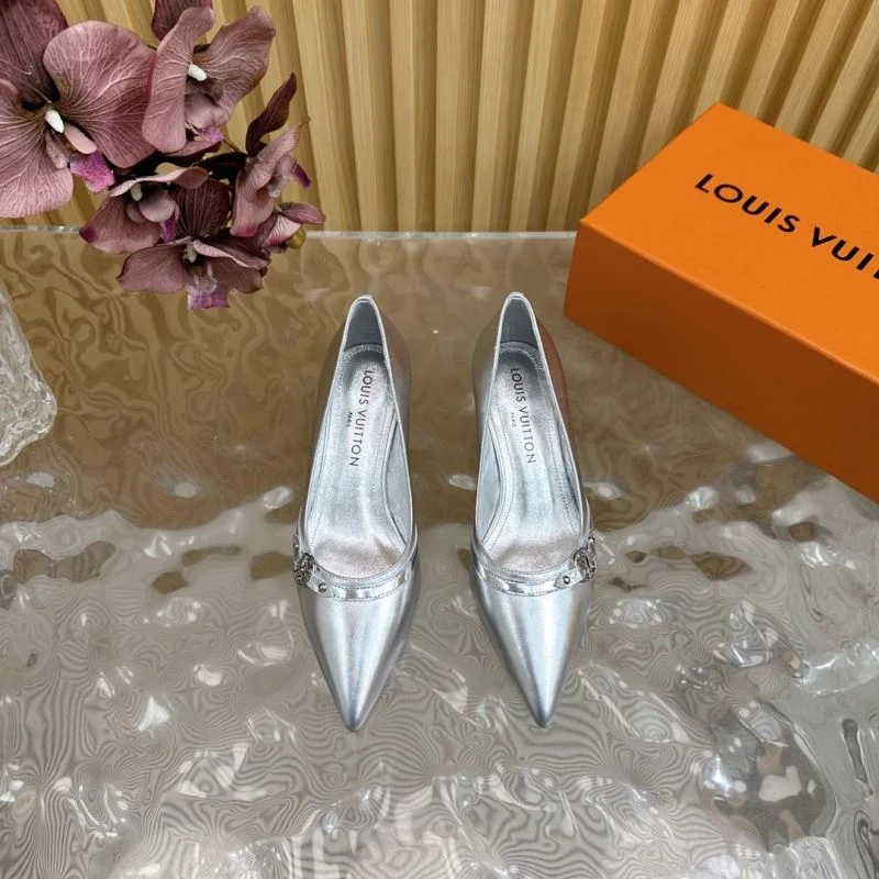 Louis Vuitton Heeled Shoes FashionForward 32372