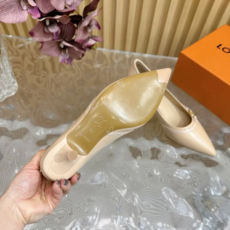 WeatherProof Louis Vuitton Heeled Shoes 32371