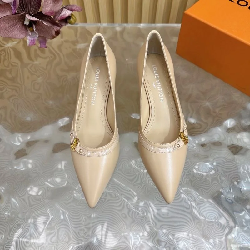 WeatherProof Louis Vuitton Heeled Shoes 32371