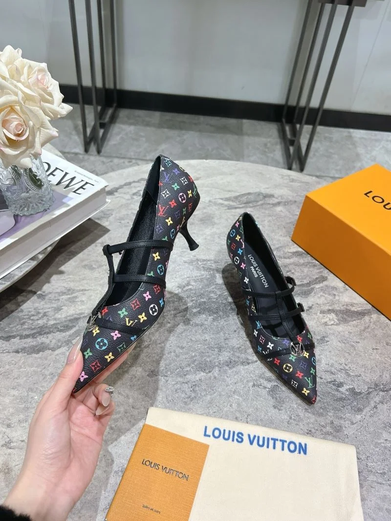 HighPerformance Louis Vuitton Heeled Shoes 32353