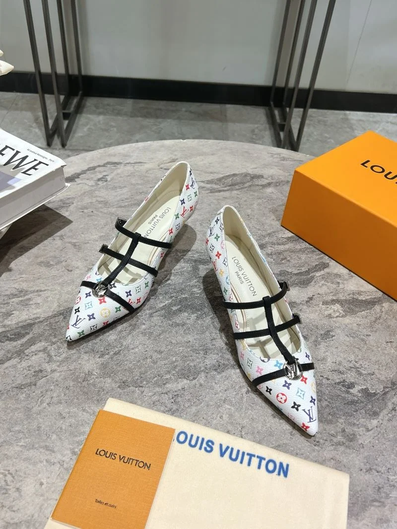 Lightweight Louis Vuitton Heeled Shoes 32355