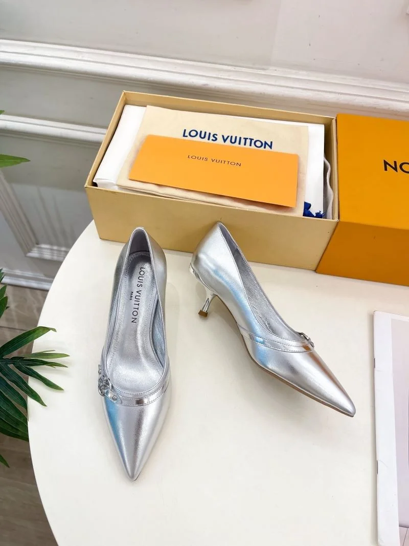 Modern Louis Vuitton Heeled Shoes 32360