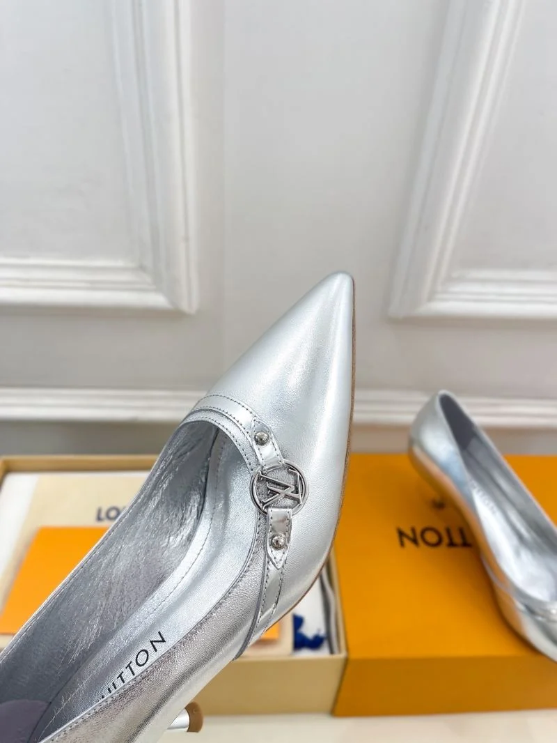 Modern Louis Vuitton Heeled Shoes 32360