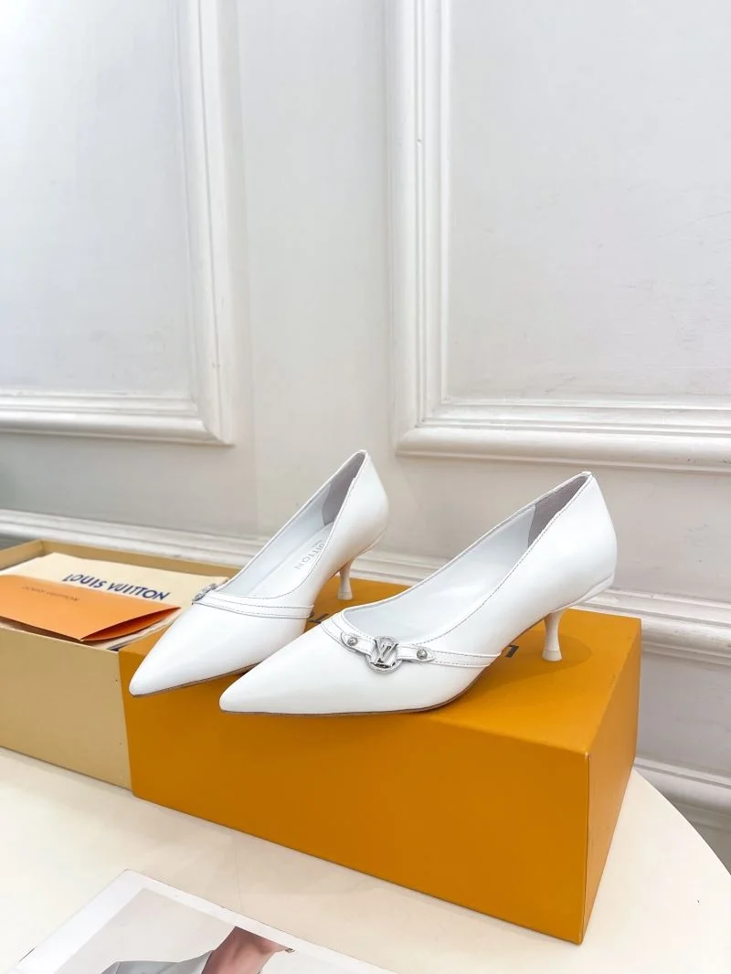 Popular Louis Vuitton Heeled Shoes 32366
