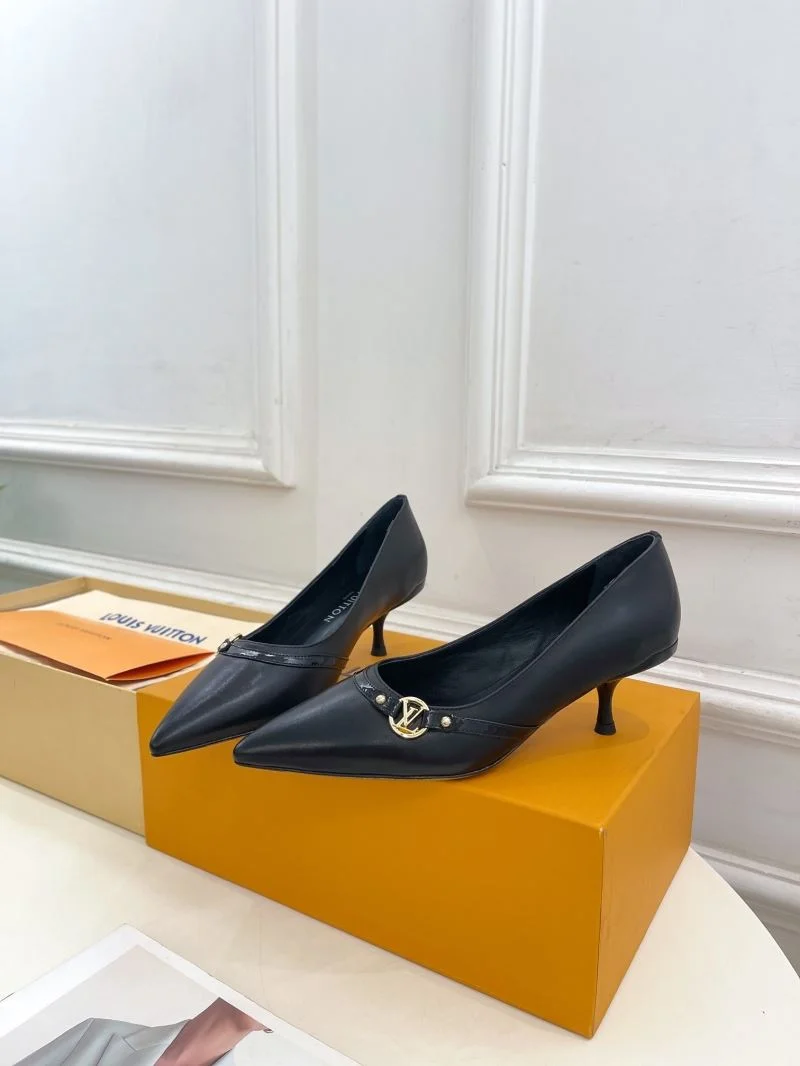 Louis Vuitton Heeled Shoes Trendy 32362