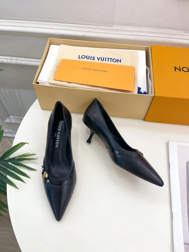 Louis Vuitton Heeled Shoes Trendy 32362