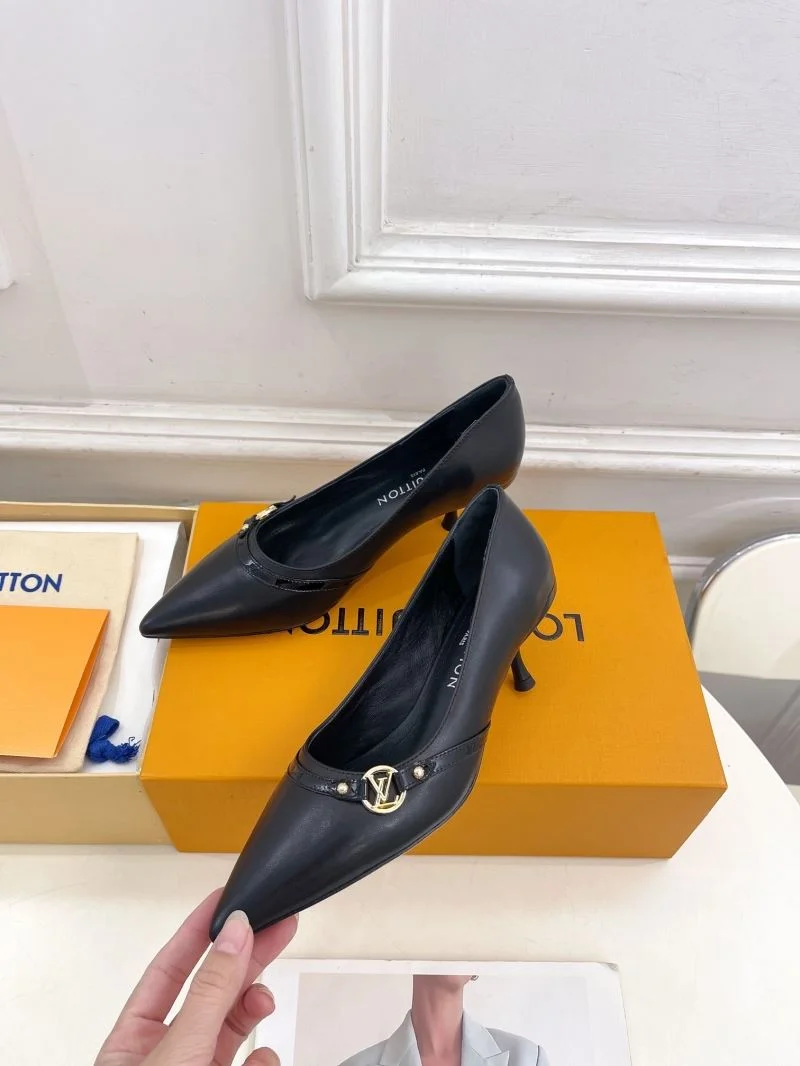 Louis Vuitton Heeled Shoes Trendy 32362