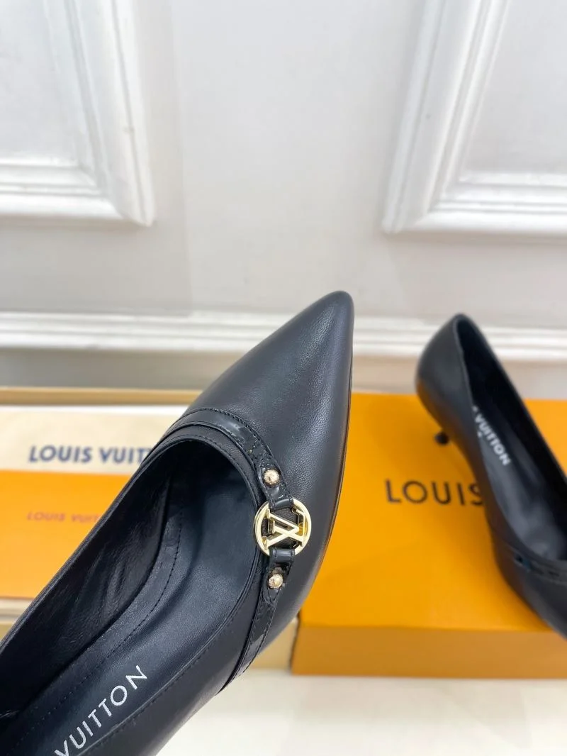 Louis Vuitton Heeled Shoes Trendy 32362