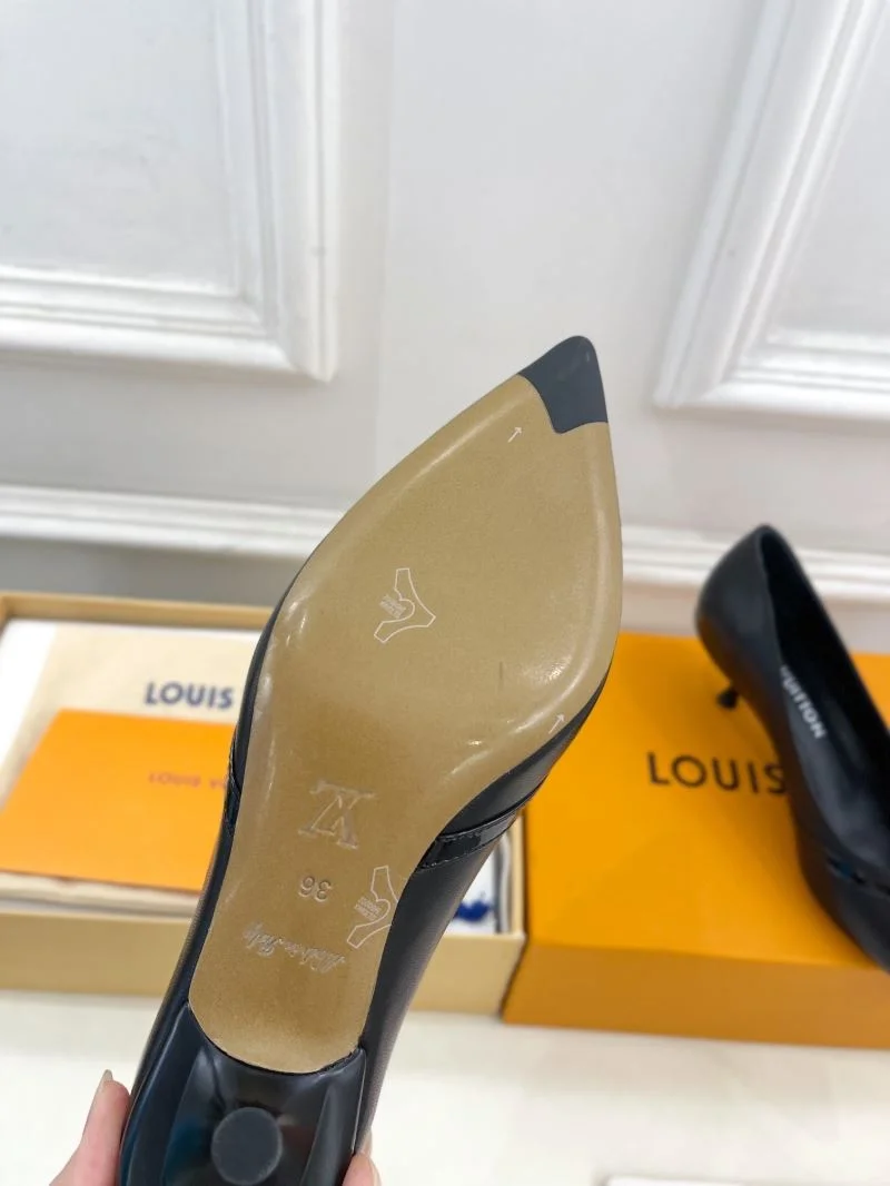Louis Vuitton Heeled Shoes Trendy 32362