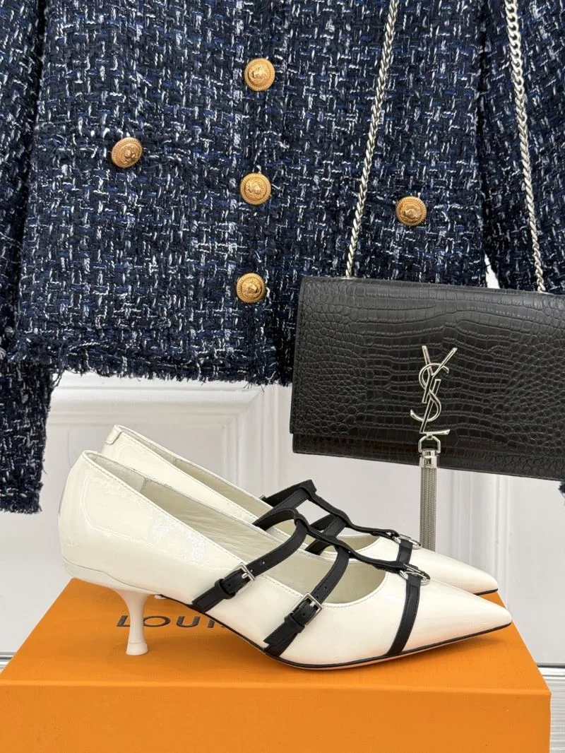 Louis Vuitton Heeled Shoes Durable 32346