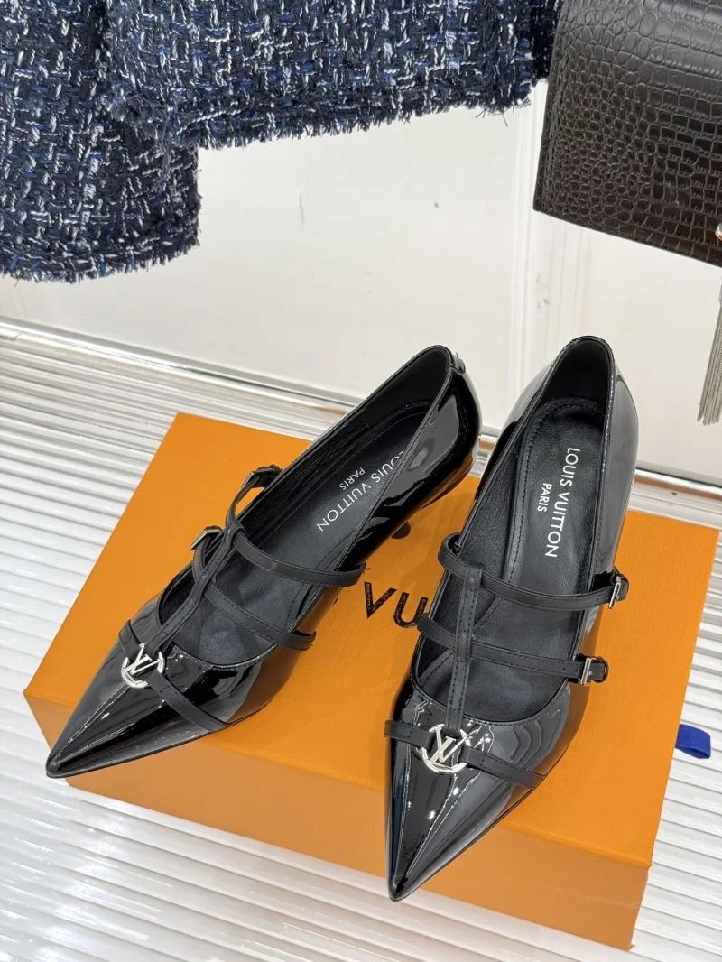 Louis Vuitton Heeled Shoes Youthful 32364