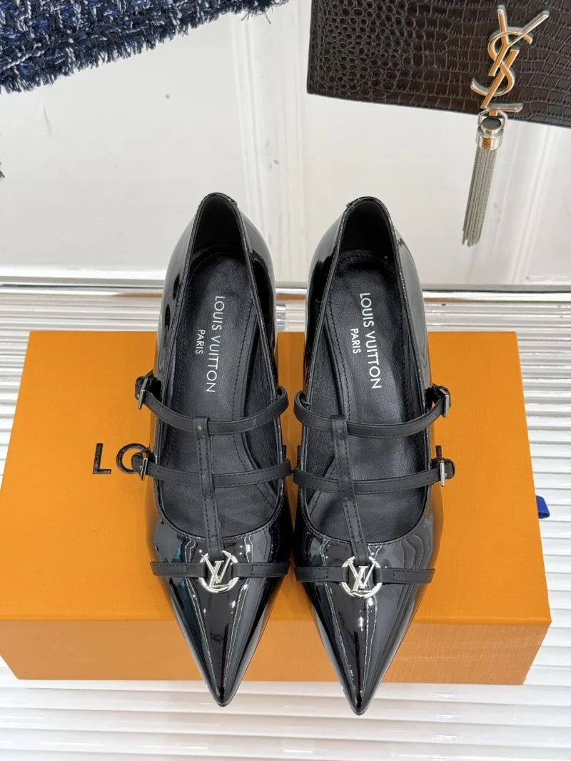 Louis Vuitton Heeled Shoes Youthful 32364