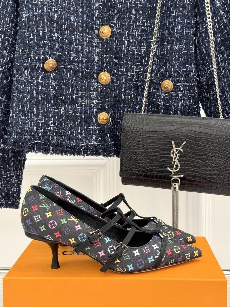 Lightweight Louis Vuitton Heeled Shoes 32363