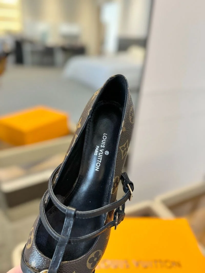 Louis Vuitton Heeled Shoes Efficient 31996
