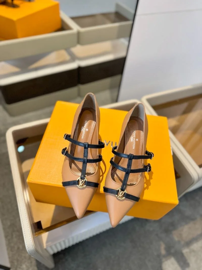 Attractive Louis Vuitton Heeled Shoes 31997