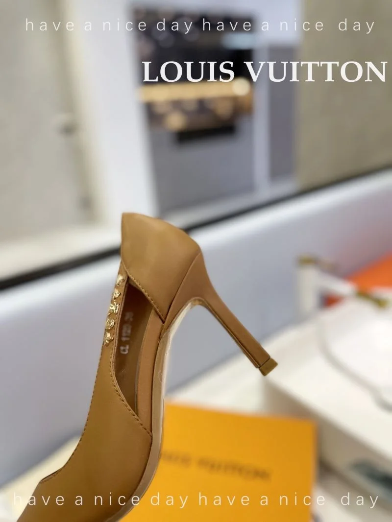 Cozy Louis Vuitton Heeled Shoes 31990