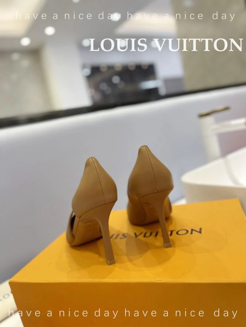 Cozy Louis Vuitton Heeled Shoes 31990
