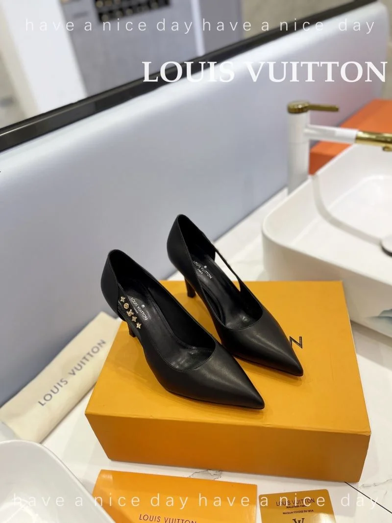 Bright Louis Vuitton Heeled Shoes 31976