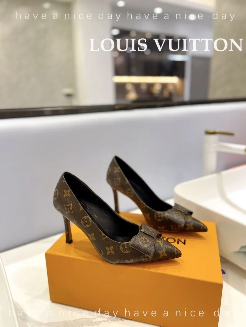 Functional Louis Vuitton Heeled Shoes 32000