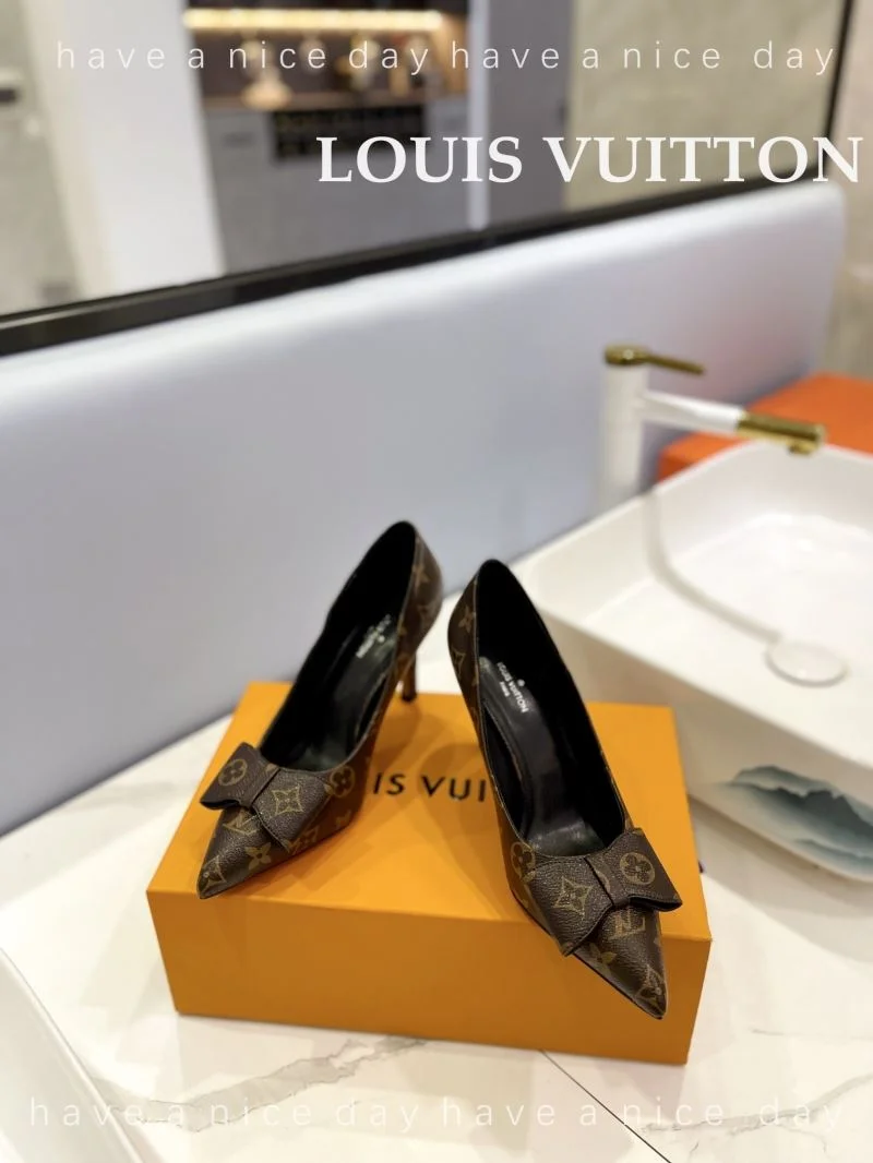 Functional Louis Vuitton Heeled Shoes 32000