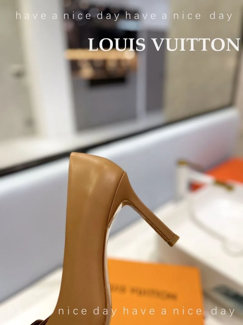 Trendy Louis Vuitton Heeled Shoes 31998