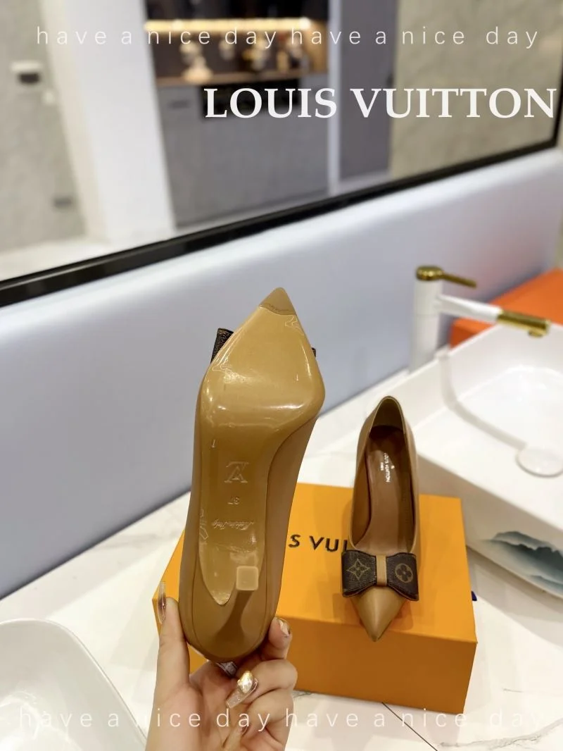 Trendy Louis Vuitton Heeled Shoes 31998