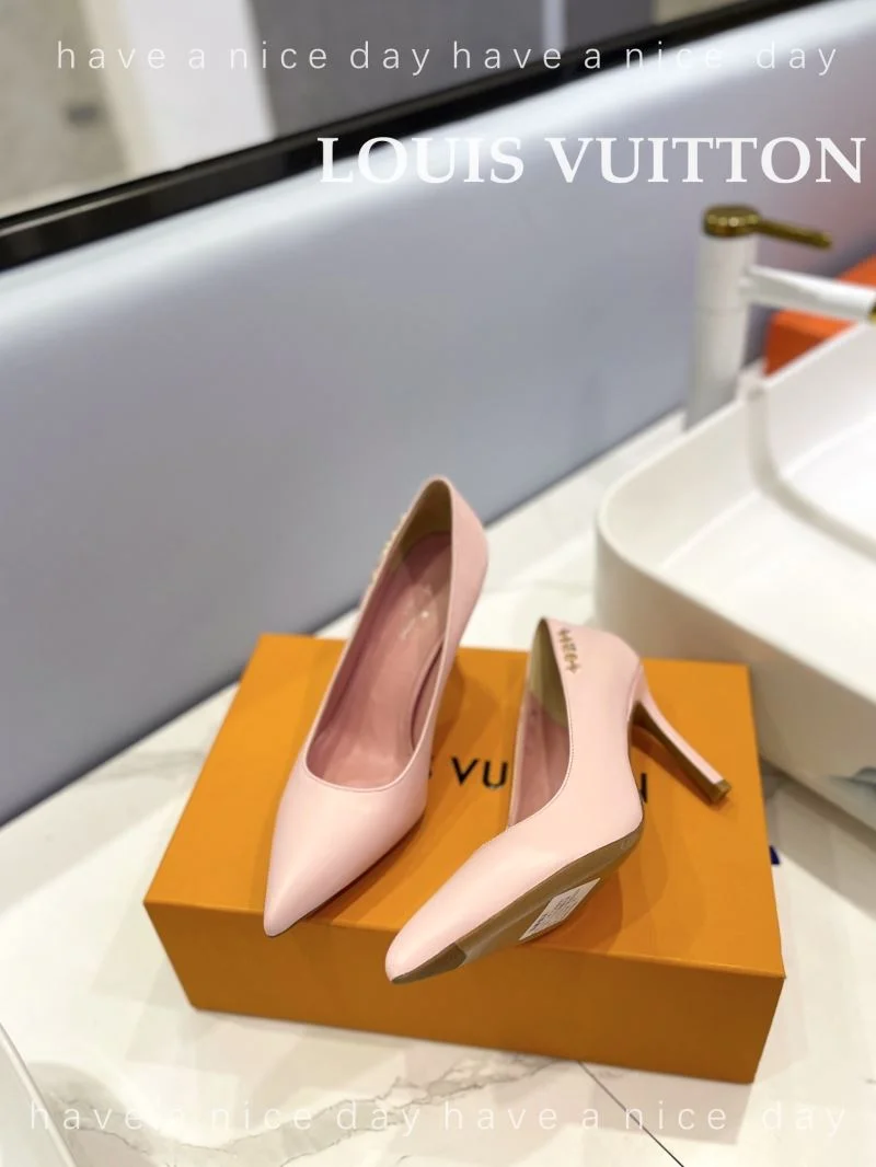 Louis Vuitton Heeled Shoes FashionForward 31971