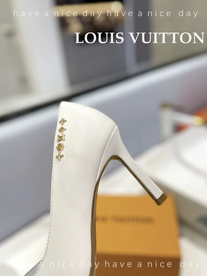 Tailored Louis Vuitton Heeled Shoes 31966