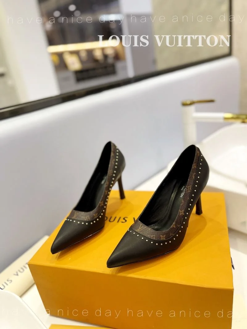 SunProtective Louis Vuitton Heeled Shoes 31965